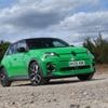 Renault 5: 84% of electric car's UK buyers are new to the brand