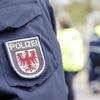 Potsdam-Schlaatz: Polizeibeamte werden von 36-Jähriger in Wohnung attackiert
