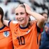 Nederlandse voetbalsters onder 17 voor het eerst Europees kampioen