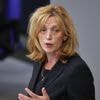„Wir müssen uns damit schnell beschäftigen“: Bildungsministerin Prien für Verbot privater Handynutzung in Grundschulen