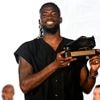 Racing Genk-spits Tolu Arokodare wint de Ebbenhouten Schoen