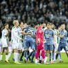 Live Eredivisie | PSV juicht na krankzinnig slot bij FC Groningen-Ajax