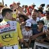 Tour de France. « Être maillot jaune, c’est un travail à plein temps » : le jaune et ses à-côtés