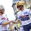 Wat doen de Tour-sterren op de welgekomen eerste rustdag? En hoe blikt Evenepoel terug op de eerste week?