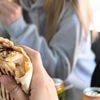 "Snacking" : manger vite, mais pas toujours bien