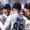 England effort leaves tetchy third Test in balance