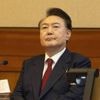 L’ex-président sud-coréen Yoon Suk Yeol destitué quitte le parti conservateur