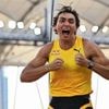 Athlétisme. Armand Duplantis bat encore son record du monde et le porte à 6,29m
