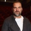 “Het is vandaag een tijd van overleven”: acteur David Cantens over theater, stotteren en sociale media