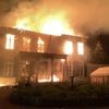Achttien mensen opgevangen na grote brand in landhuis Breda, geen gewonden
