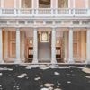 Vom seltsamen Eigenleben der Dinge: Die Pinault Collection feiert die Kunst doppelt in Venedig