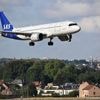« Elle avait du mal à articuler » : une hôtesse tente d’embarquer dans un avion en état d’ivresse