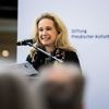 Kultursenatorin ohne Parteibuch: Kai Wegner präsentiert Nachfolgerin von Joe Chialo