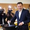 Ergebnis von Medienprognosen : Regierende Mitte-Rechts-Koalition gewinnt Wahl in Portugal