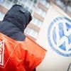 CO2-Regeln "flexibilisieren": Autoverband und IG Metall verbünden sich bei schleppender E-Auto-Wende