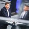 SPD trifft sich zur Krisensitzung: Klingbeil kritisiert fehlende Führung und Verantwortung in der Union