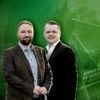 Brennende Mülltonen, Morddrohungen, Schläge: „Es fallen Sätze wie ‚Euch hängen wir auf!‘“