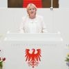 Kriegsgedenken: Landtagspräsidentin: Befreiung steht im Fokus des Gedenkens