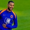 Cody Gakpo knikt bij het horen van de woorden van Hiddink: ‘Merk dat ik directer ben geworden in mijn spel’