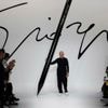 The late fashion designer Giorgio Armani instructs heirs to sell 15% of his empire