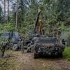 Nederlandse militairen staan met Navo-leger bij Europese grens: ‘Operatie Iron Wolf zwaarste beproeving’