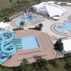 "La priorité, c'est que la guerre se termine" : à Irpin, la construction d'un parc aquatique divise les Ukrainiens