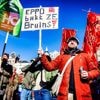Onderwijsprotest uitgesteld door NS-protest: actievoerders kunnen niet reizen: ‘Staken doet pijn, nu bij ons’