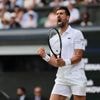 Wimbledon. Chahuté et mené, Djokovic s’en sort face à De Minaur pour se hisser en quarts de finale