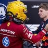 Max Verstappen wordt gehinderd door bestrafte Lewis Hamilton: ‘Hij doet dit niet bewust, maar het is wel gebeurd’