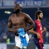 Napoli kan titel ruiken na héérlijke goal van Lukaku, die applauswissel krijgt