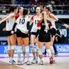 Turnier in Thailand: Nach holprigem Start: Volleyballerinnen bestehen ersten Test