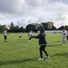 « Ça enlève du stress » : 50 demandeurs d’emploi et recruteurs réunis autour du rugby en Anjou