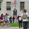 Harvard mag van Trump geen buitenlandse studenten meer toelaten
