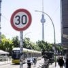 Einige der wichtigsten Verbindungen der Stadt: Auf diesen Berliner Hauptstraßen bleibt doch Tempo 30