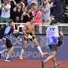 Alweer een nieuw wereldrecord: Mondo Duplantis springt voor eigen volk over 6,28 meter