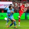 FC Twente met tien man op voorsprong tegen NEC, Taha scoort in verlenging