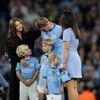 Emotioneel afscheid De Bruyne bij City: 'Het was een eer om hier te spelen'