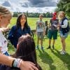 Op deze vakantie hoeven kinderen niet uit te leggen waarom ze niet bij hun ouders wonen