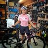 Terwijl zich in de Giro een Mexicaans drama voltrekt, fietsen de amateurs in Mexico-Stad nog een rondje