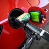 Mobilität: An der Autobahn tankt es sich gut 40 Cent teurer