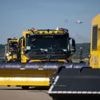 Luftverkehr: Machen selbstfahrende Schneepflüge den Flughafen sicherer?