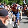 Ciccone profiteert van vreemde tactiek UAE en wint Clásica San Sebastián
