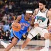 Playoffs NBA. Oklahoma renverse Memphis, New York dompte Détroit, les Clippers corrigent les Nuggets