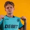 AZ incasseert met verkoop Møller Wolfe aan Wolves opnieuw forse transfersom
