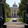 De koning liet zich bijpraten, maar een oplossing is nog niet in zicht
