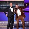 Emmy Awards 2025 : The Pitt, The Studio, Adolescence, Steven Colbert … Découvrez le palmarès complet