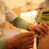 Covid 19 : pourquoi la Sécurité sociale invite certaines personnes à se faire de nouveau vacciner ?