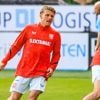 Sem Steijn slaat al na twee minuten bijna toe tegen vader Maurice: topscorer raakt lat met fraaie volley