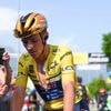 Eerste klimtest voor Remco Evenepoel geen succes: last van allergie, val en zwakke ploeg? Of gewoon niet goed genoeg?