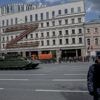 "Je suis fier de notre armée" : les Russes préparent les célébrations du "Jour de la Victoire" avec la guerre en Ukraine dans tous les esprits
